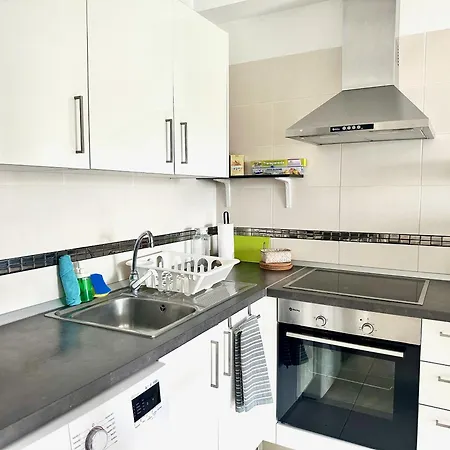 Lejlighed Pambnb - Chic Seaview With Gym & Kids Park