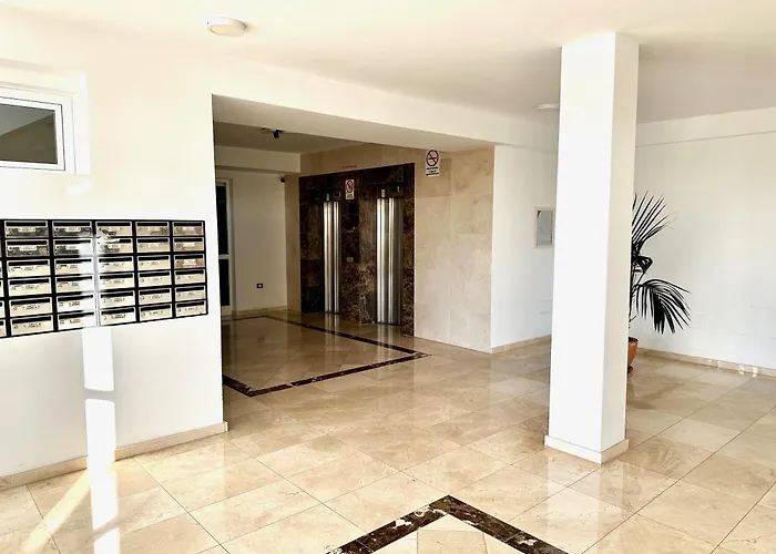 Pambnb - Chic Seaview With Gym & Kids Park Apartament *