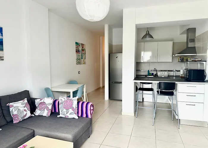 Pambnb - Chic Seaview With Gym & Kids Park Apartment