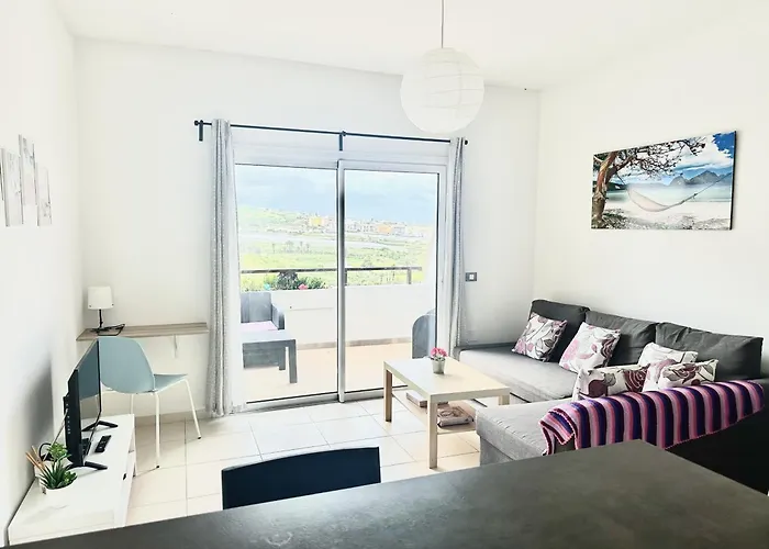 Pambnb - Chic Seaview With Gym & Kids Park Lejlighed *